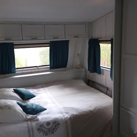 Ferienwohnung Tiny House Plein Centre Hourtin Exterior foto
